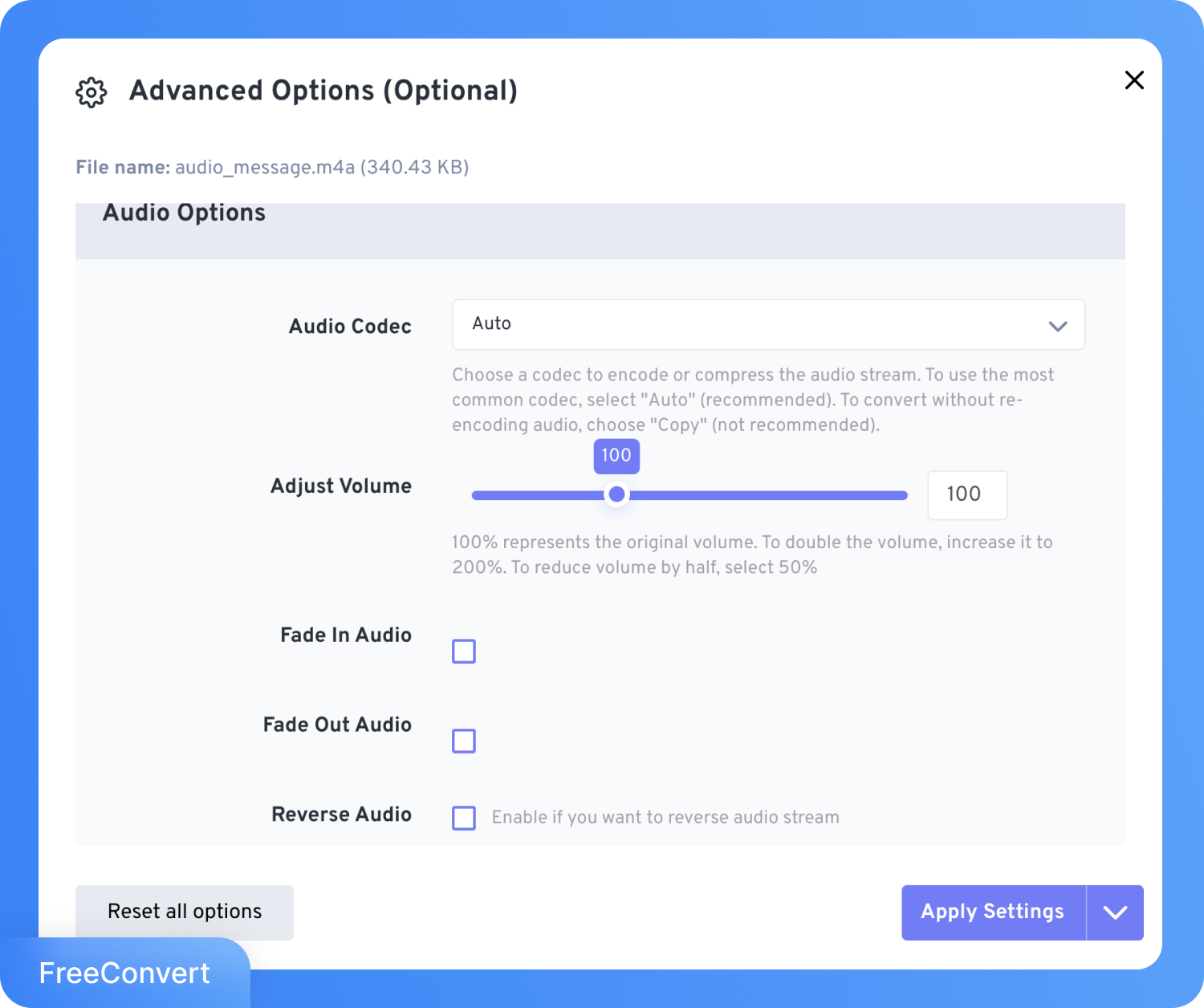 Скріншот розширених аудіопараметрів FreeConvert із налаштуваннями кодека, гучності, ефектів наростання/затухання та реверсу для файлу M4A.